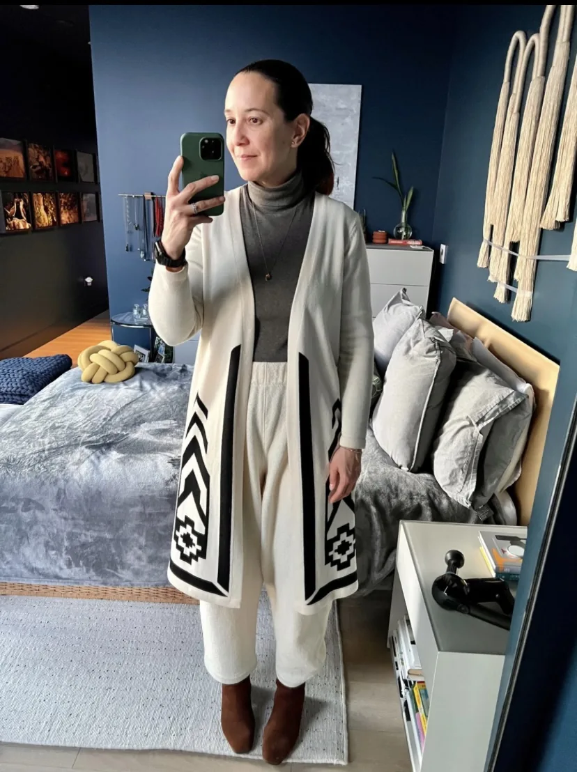 Ana in an Elizabeth Suzann trade.